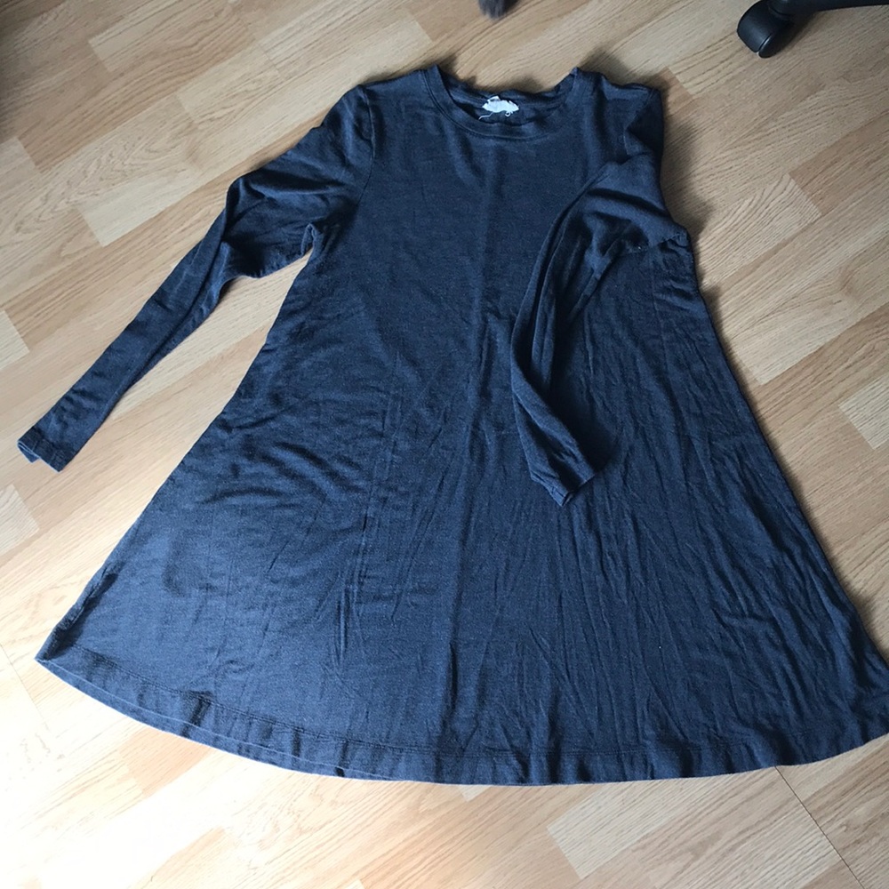 Loft outlet lounge long sleeve dress size Medium